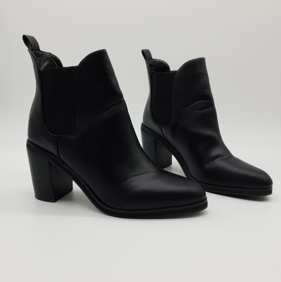 Aus 9 Lavish Black Faux Leather Heeled Boots - Picture 8 of 16